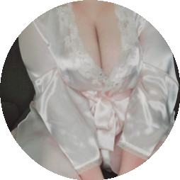 lilacandholly