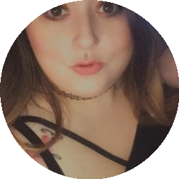 leahloolabelle