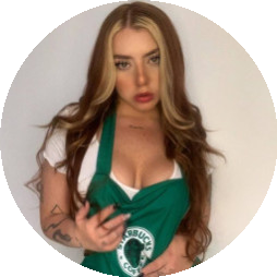 zoeyteen18