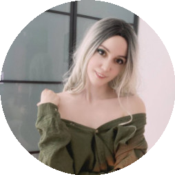 mia_moon_paid