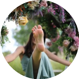 eurasian_feet