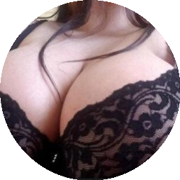 statuesquemistress