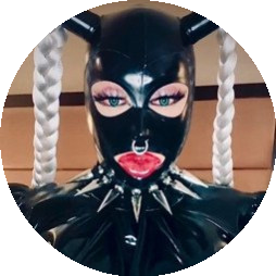 mistressyumi