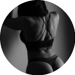 laramarieconrads