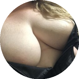 tryingthehotwifelife