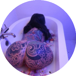 luxuriouslarue