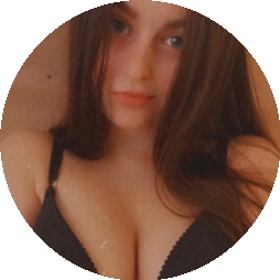 lovelytinnaxo
