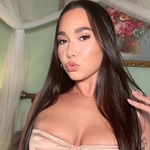 keepupwithkarlee