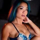 katielin-nextdoor-free