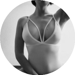 mariahaofficial