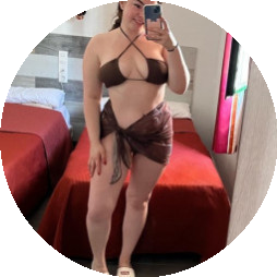 hotshortgirl