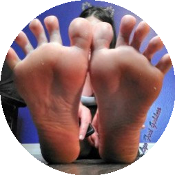 lynfootgoddess