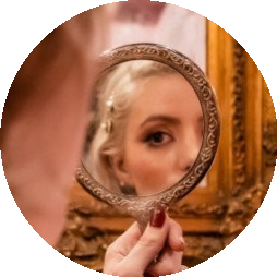 estelleexposed