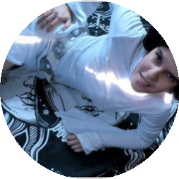 alluringali