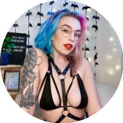chloes_freepeach