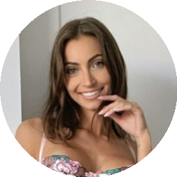 officialannalouise