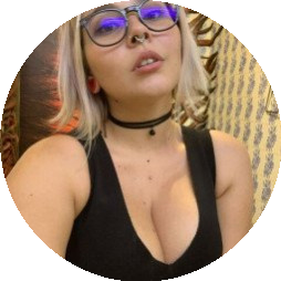 emmie.sg