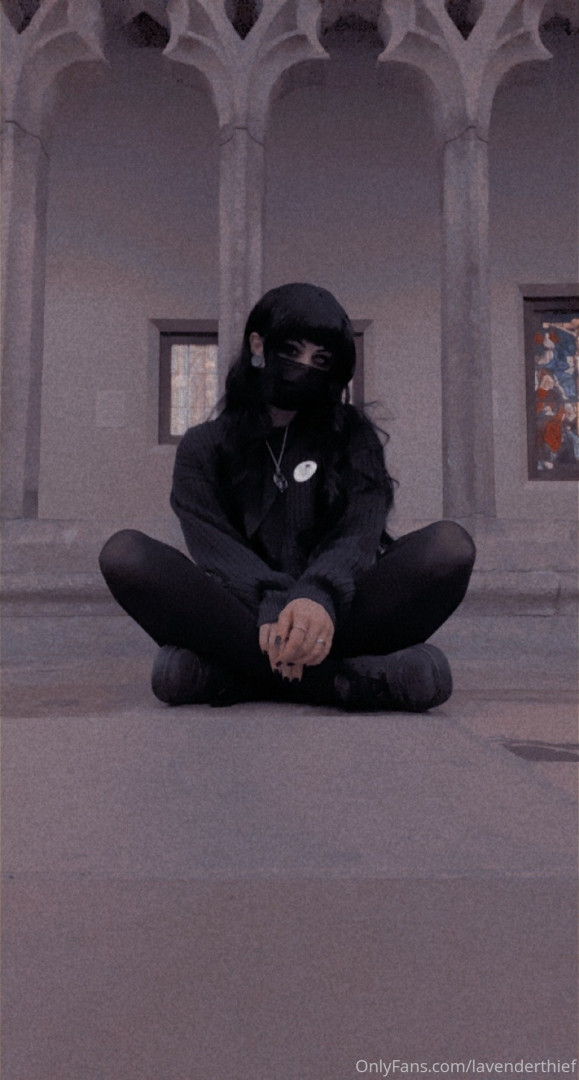 Photo by lavenderthief published on October 16,2023 09:38:18 - BestThots