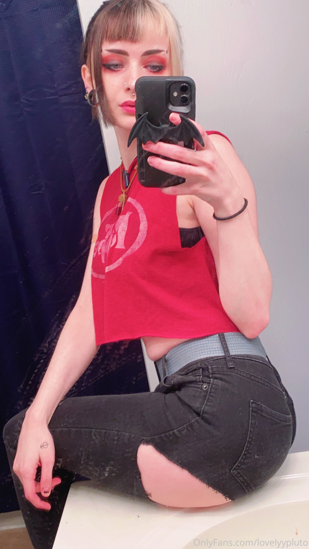 Photo by lavenderthief published on October 16,2023 09:40:35 - BestThots