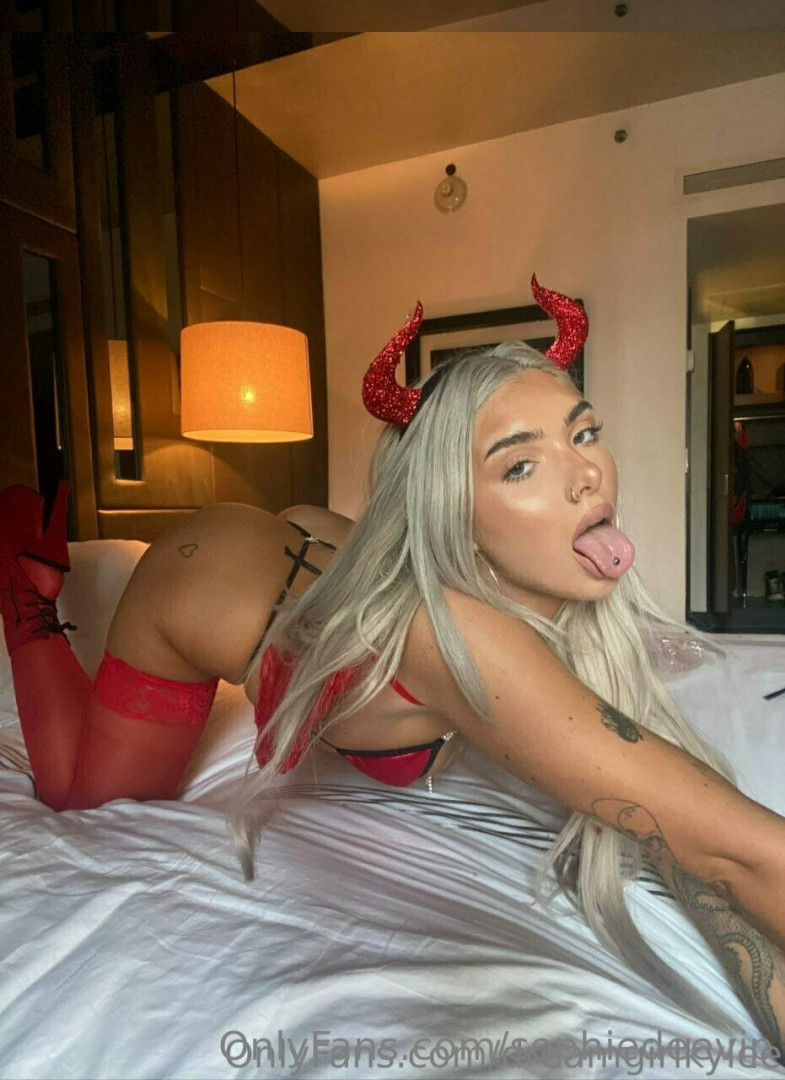 Photo by sophiedeevip published on August 14,2023 13:34:52 - BestThots