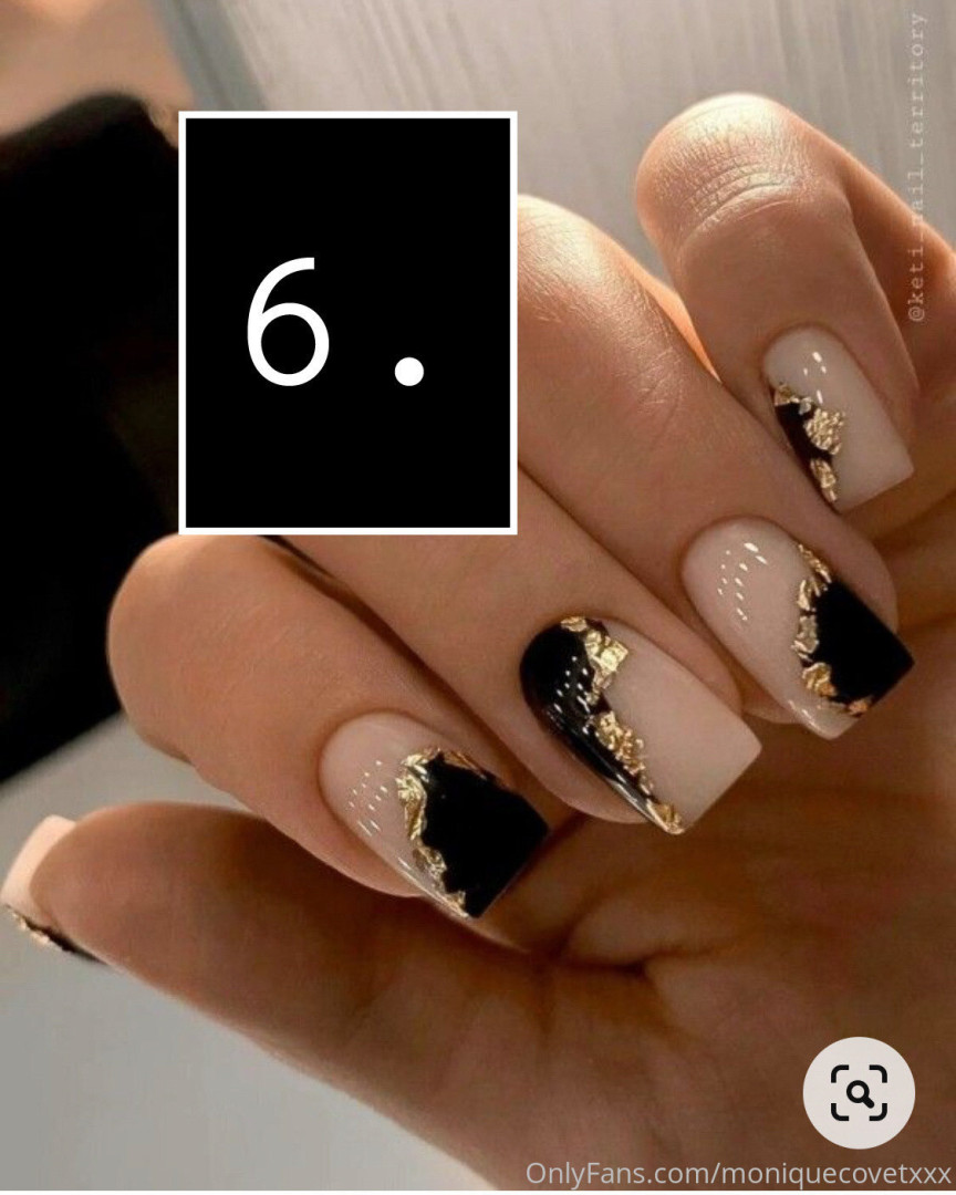 Photo by moniquecovetxxx published on May 20,2023 18:11:26 - BestThots