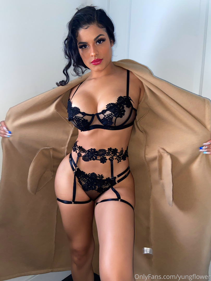 Photo by yungflower published on May 12,2023 17:27:14 - BestThots