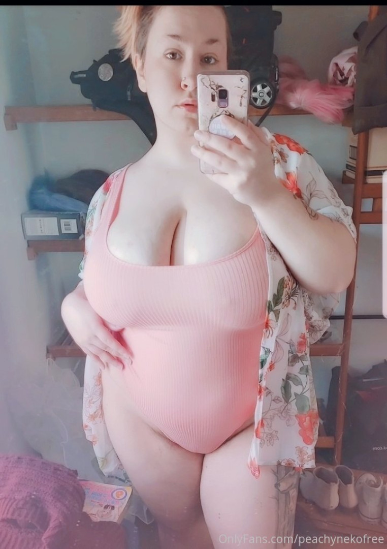 Photo by princesspeachyneko published on October 13,2023 08:45:57 - BestThots
