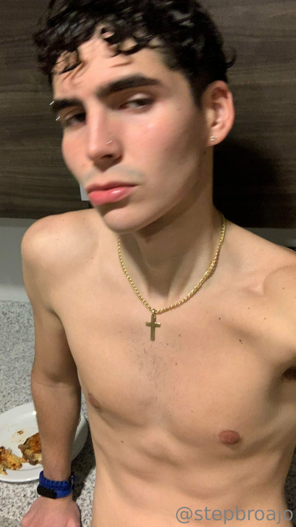 Photo by stepbroajo published on May 17,2023 15:16:49 - BestThots