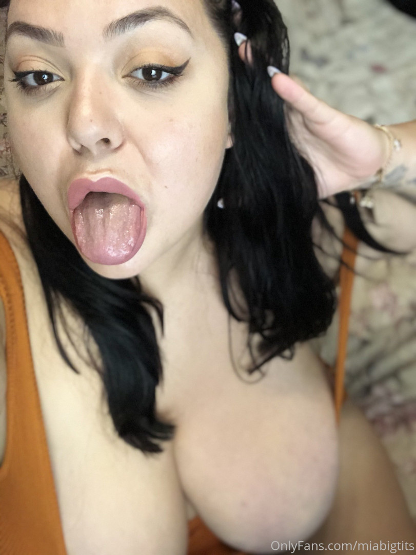 Photo by miabigtits published on October 16,2023 15:33:31 - BestThots