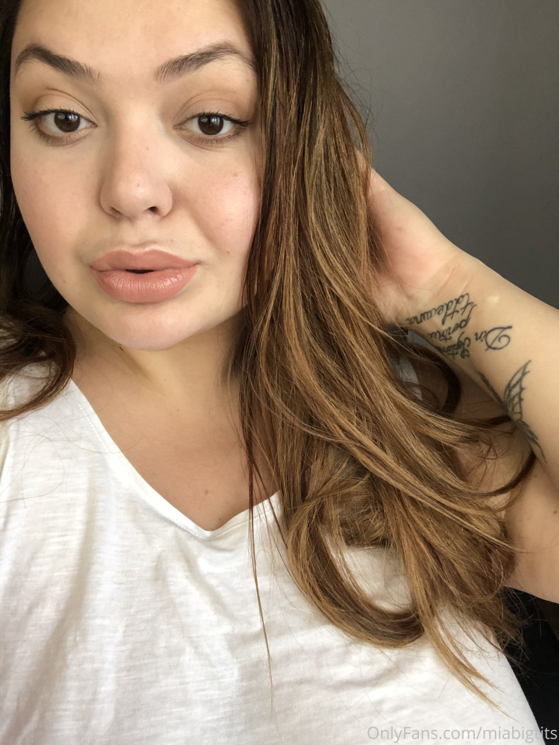 Photo by miabigtits published on October 16,2023 15:54:44 - BestThots