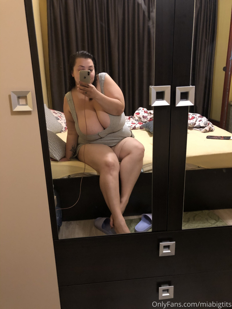Photo by miabigtits published on October 16,2023 16:05:45 - BestThots