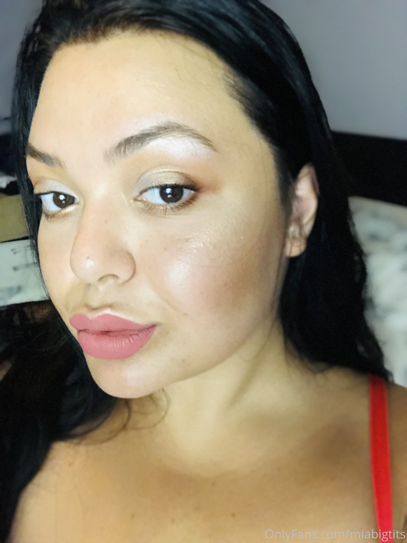 Photo by miabigtits published on October 16,2023 16:10:57 - BestThots