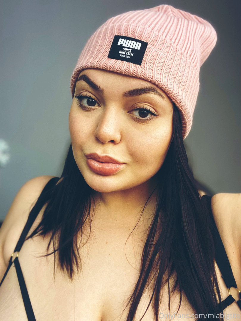 Photo by miabigtits published on October 16,2023 16:31:21 - BestThots