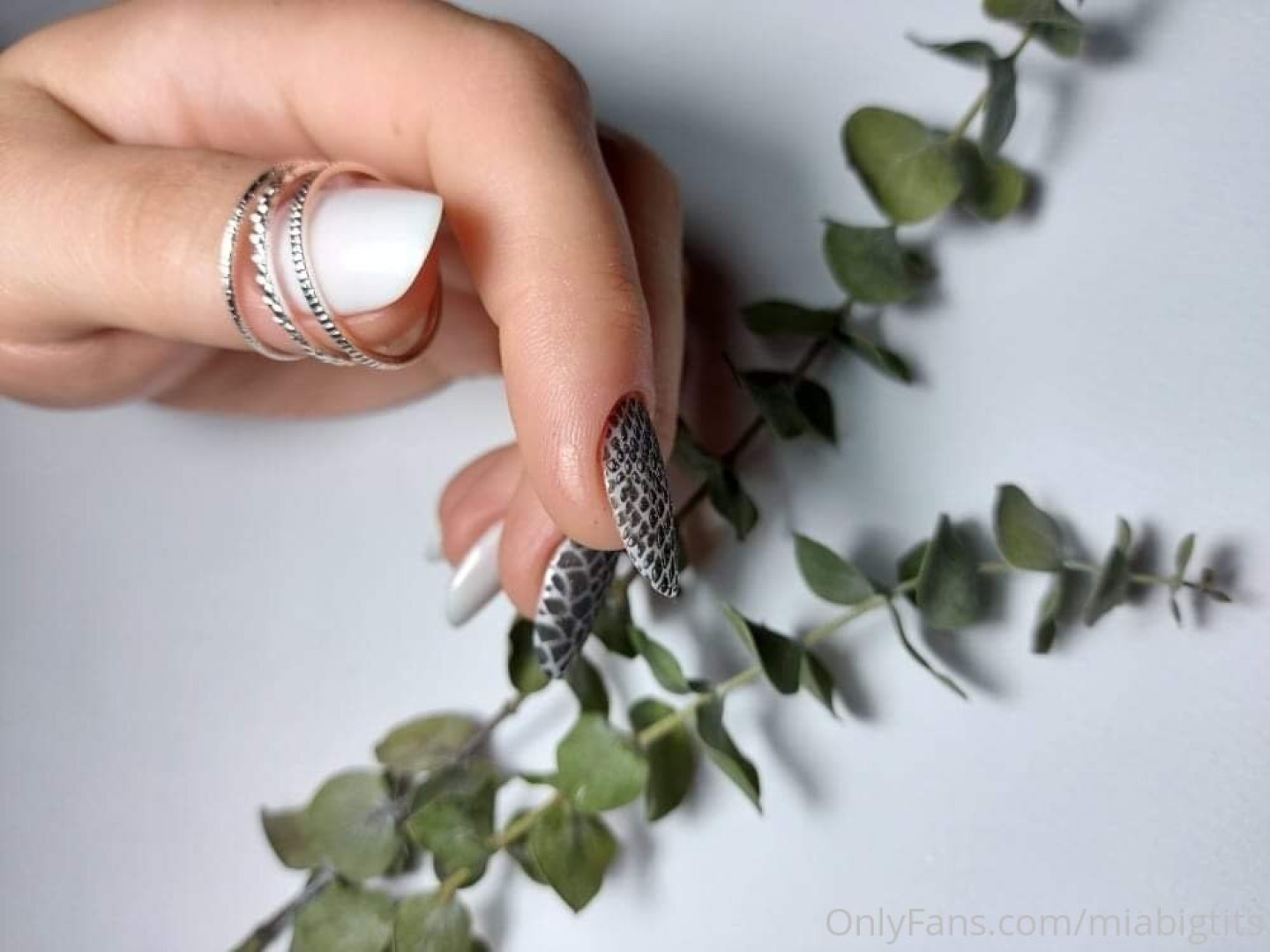 Photo by miabigtits published on October 16,2023 17:01:43 - BestThots