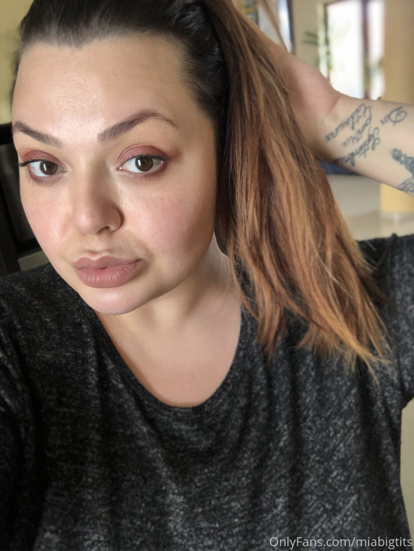 Photo by miabigtits published on October 16,2023 17:08:58 - BestThots