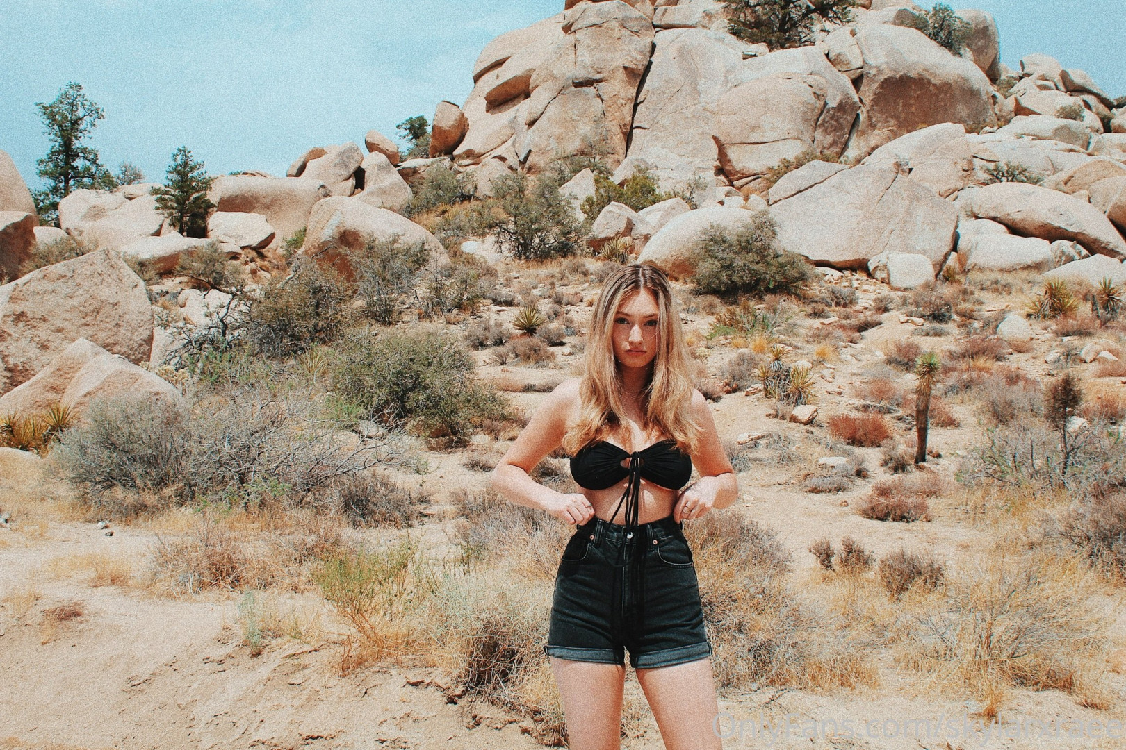 Photo by skylarxraee published on August 14,2023 19:37:37 - BestThots