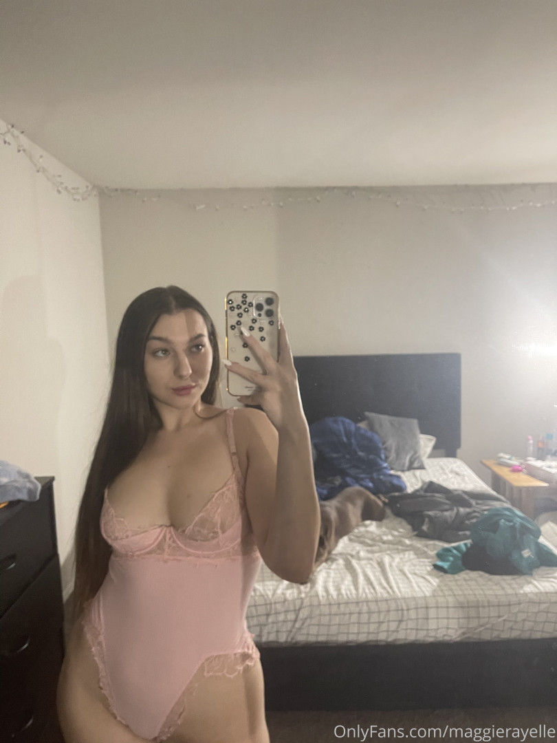 Photo by maggierayelle published on October 16,2023 13:24:17 - BestThots