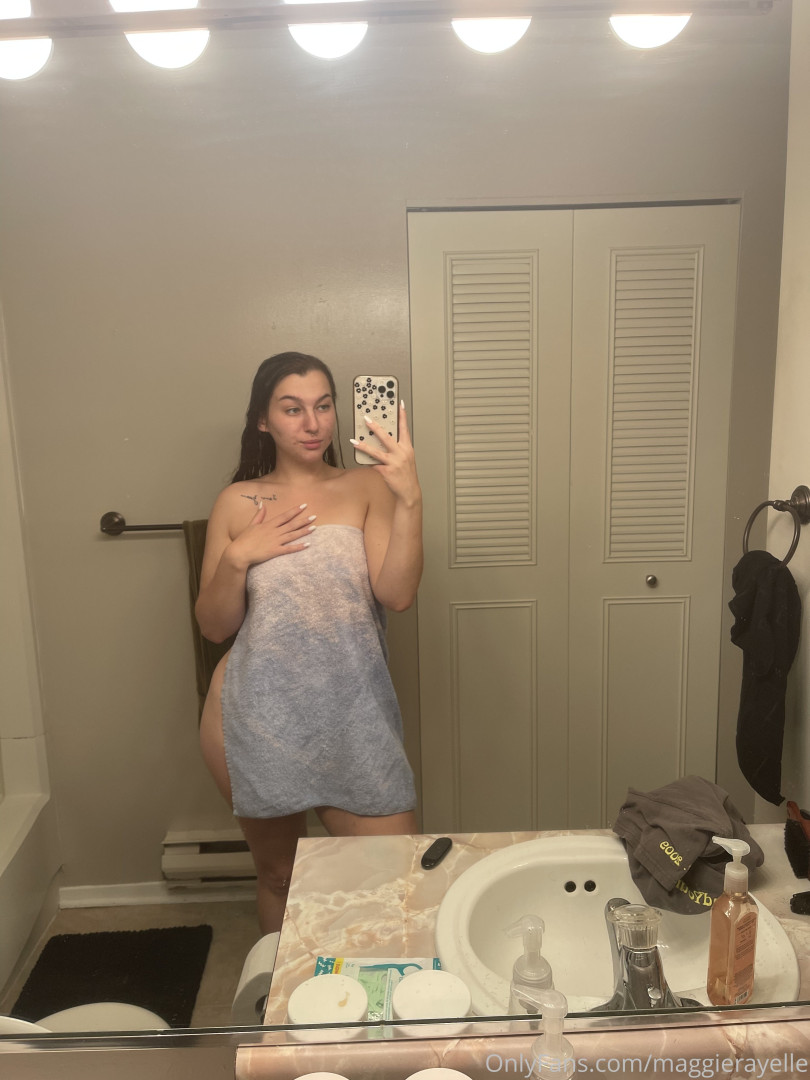 Photo by maggierayelle published on October 16,2023 13:33:54 - BestThots