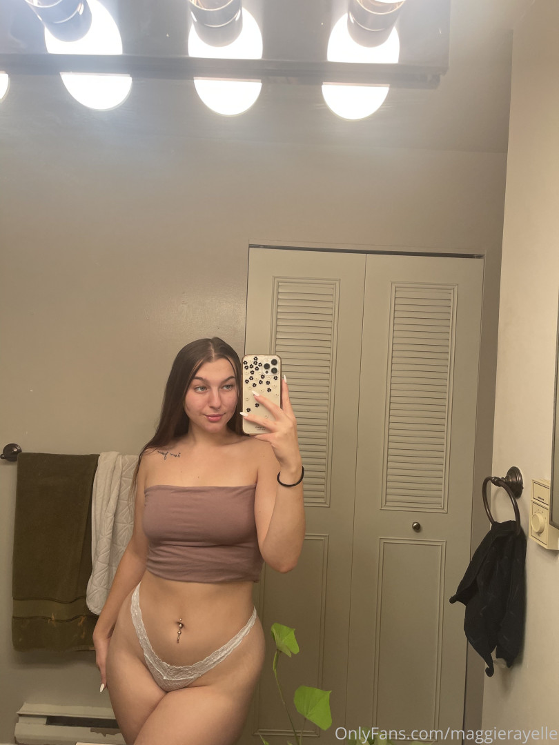 Photo by maggierayelle published on October 16,2023 13:40:20 - BestThots