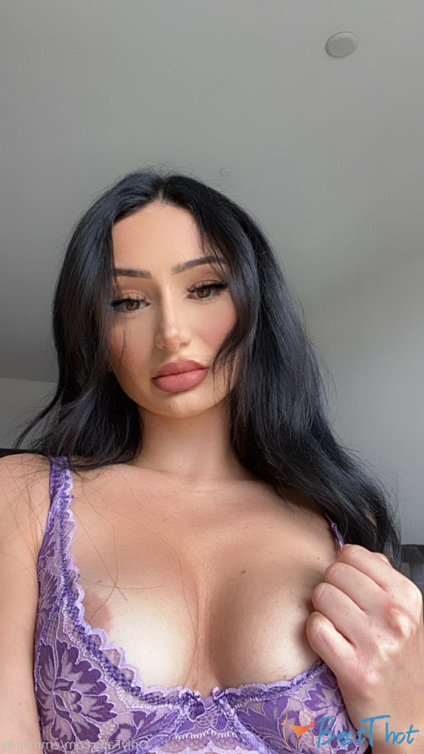 Photo by lilemmybabe1 published on December 26,2024 16:13:07 - BestThots