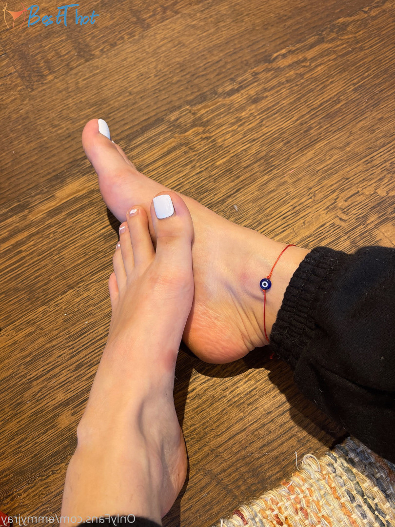 Photo by lilemmybabe1 published on December 26,2024 16:13:58 - BestThots