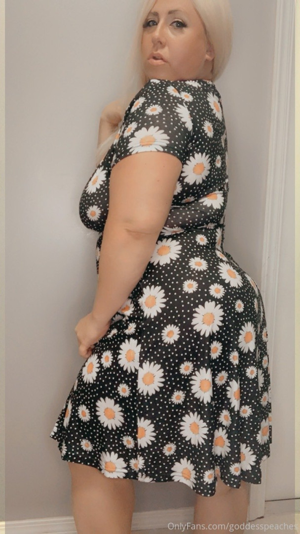 Photo by goddesspeaches published on June 27,2023 20:51:34 - BestThots