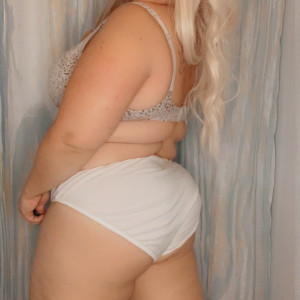 goddesspeaches #2049834