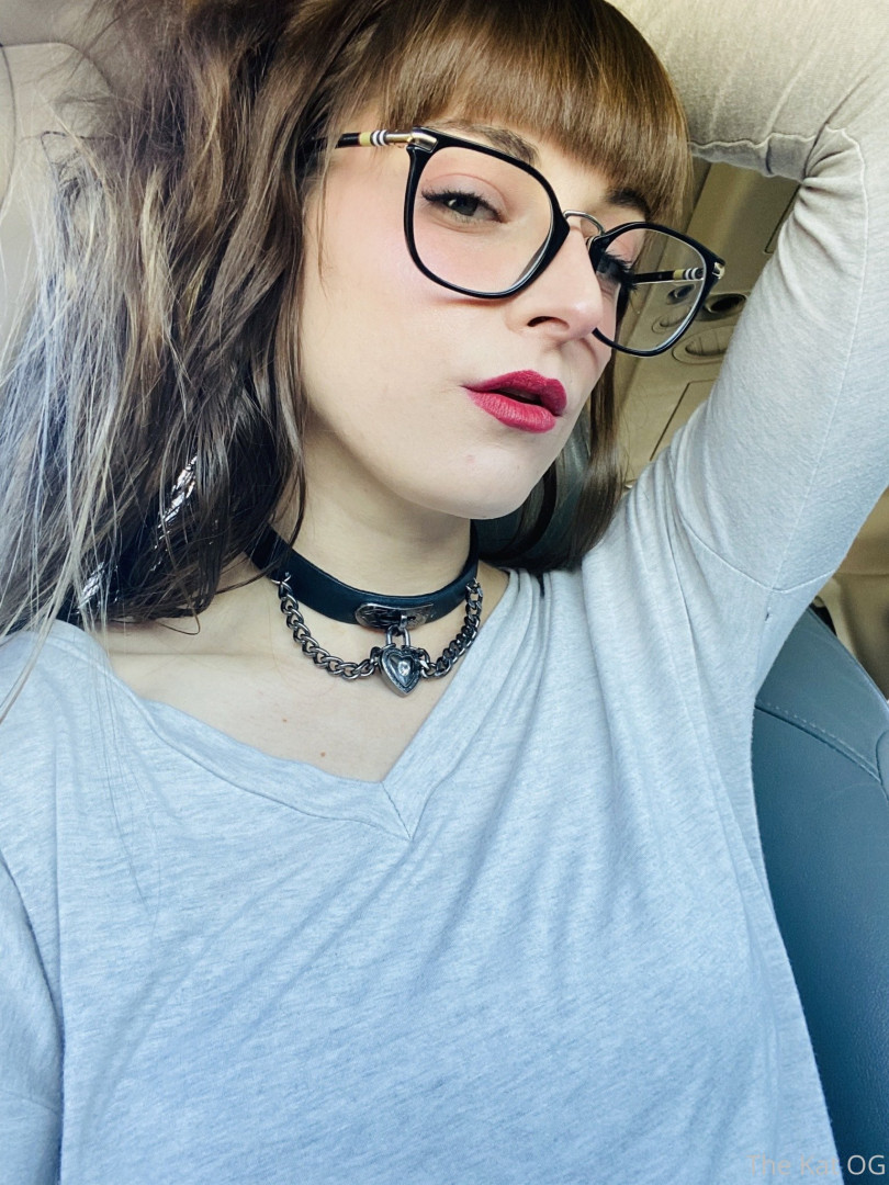 Photo by katvonsexie published on October 15,2023 19:45:56 - BestThots