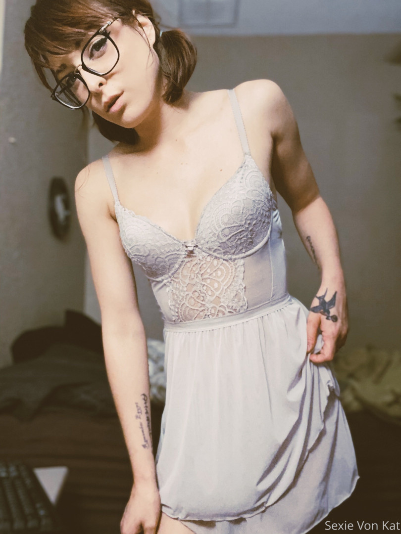 Photo by katvonsexie published on October 15,2023 22:26:55 - BestThots