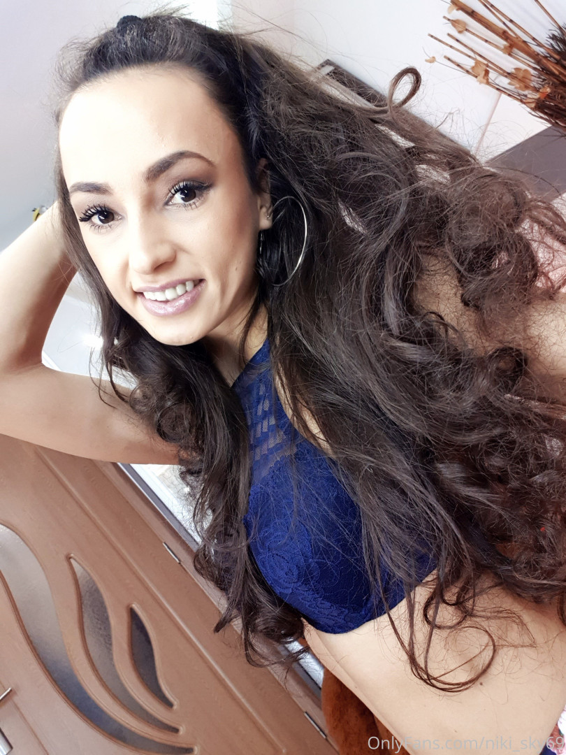 Photo by niki_sky69 published on October 15,2023 05:10:42 - BestThots