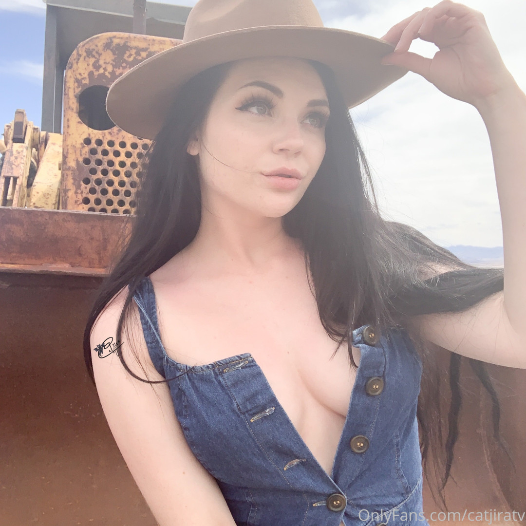 Photo by catjiratv published on July 16,2023 02:24:45 - BestThots