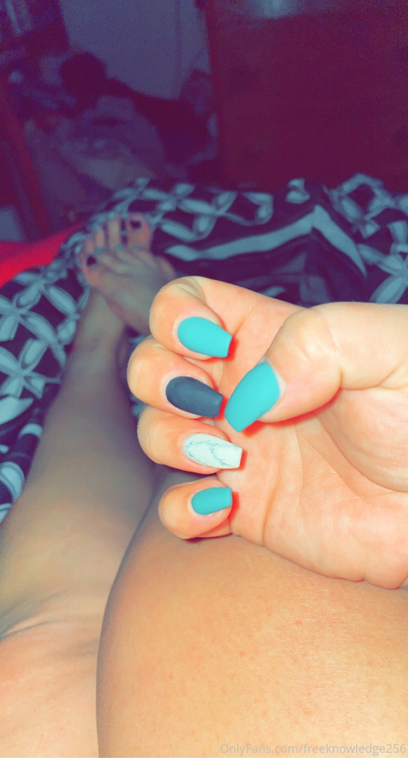 Photo by freebliss256 published on October 12,2023 17:50:06 - BestThots