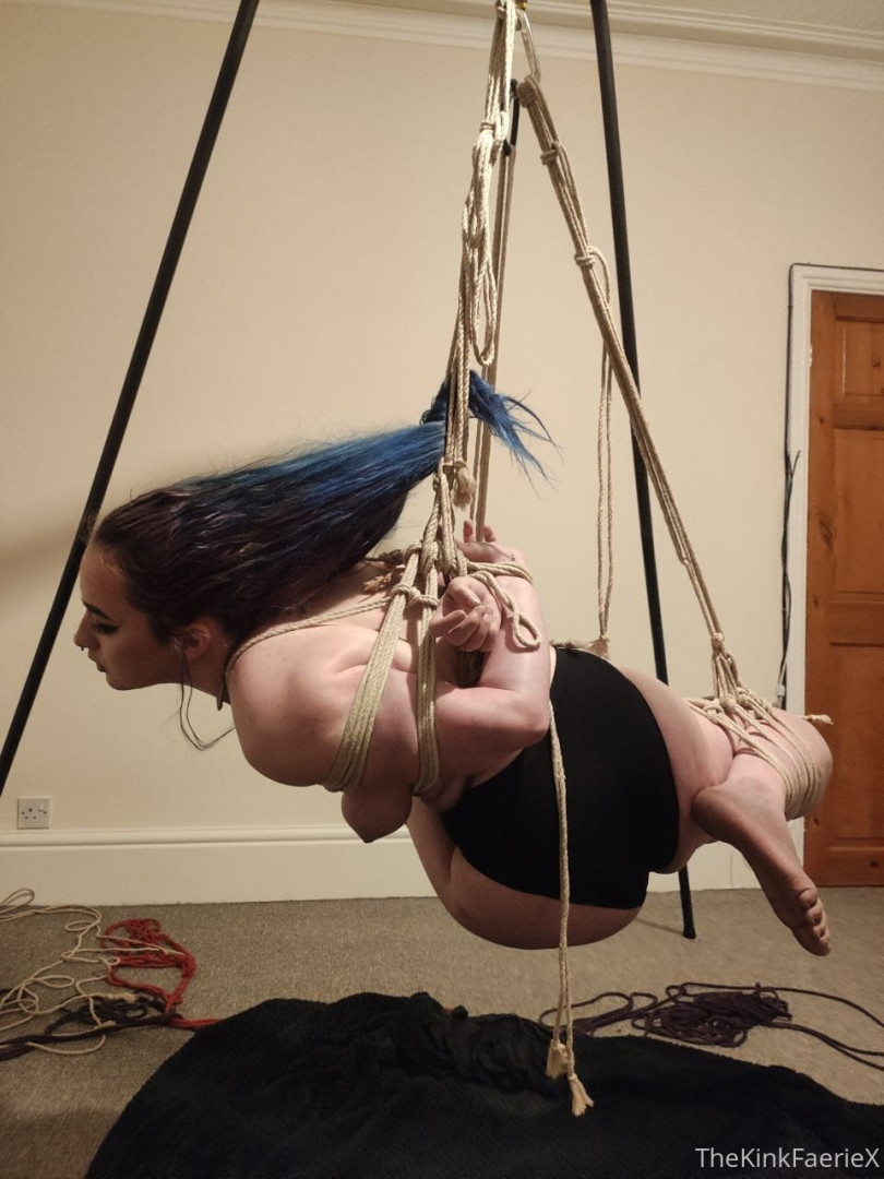 Photo by thekinkfaeriex published on October 16,2023 00:04:15 - BestThots