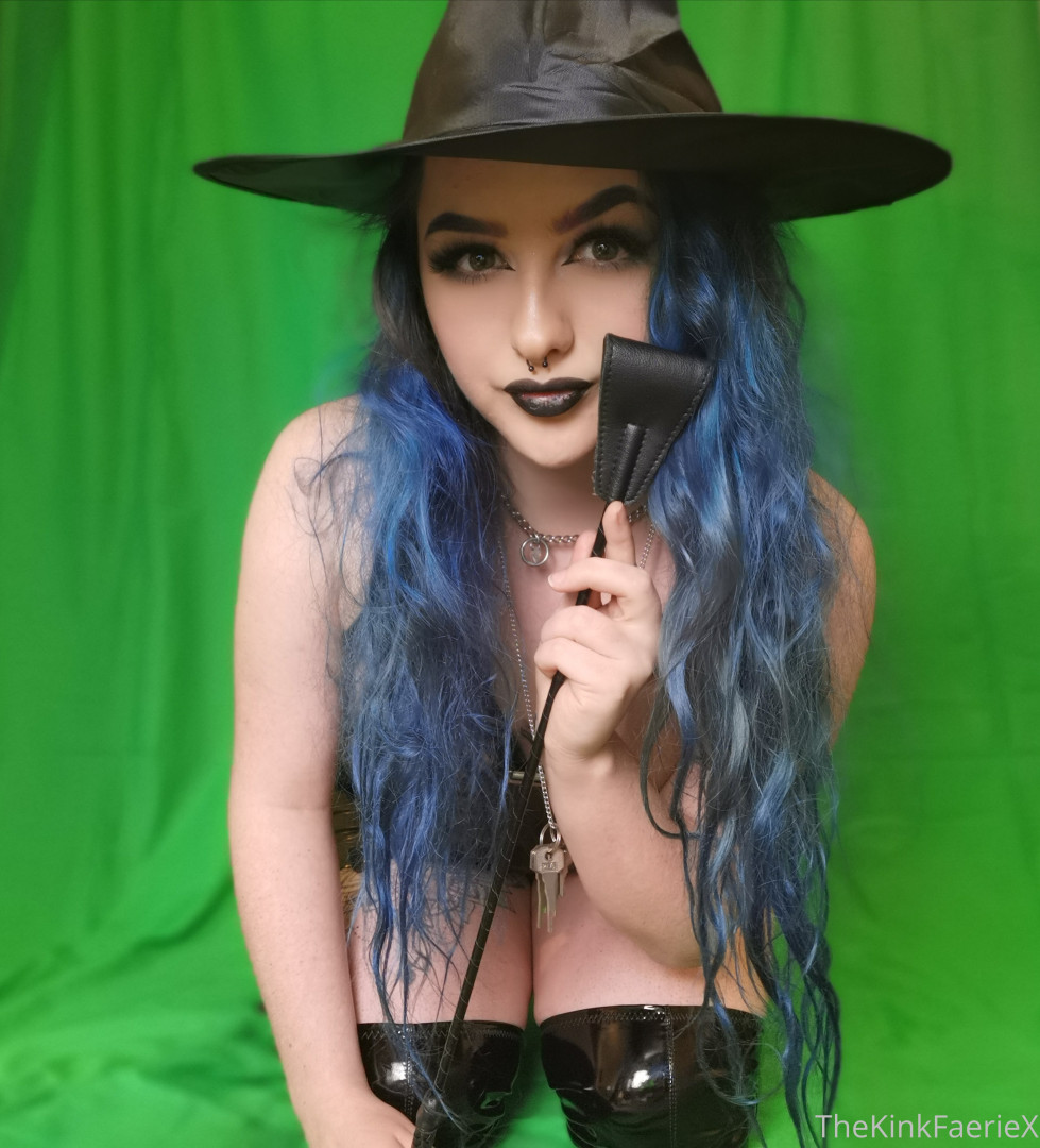 Photo by thekinkfaeriex published on October 16,2023 00:07:58 - BestThots
